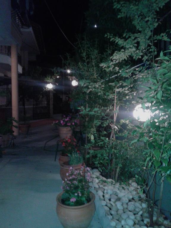 Mary Apartments Platamon Exterior foto