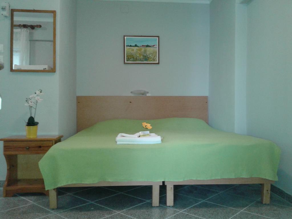 Mary Apartments Platamon Exterior foto