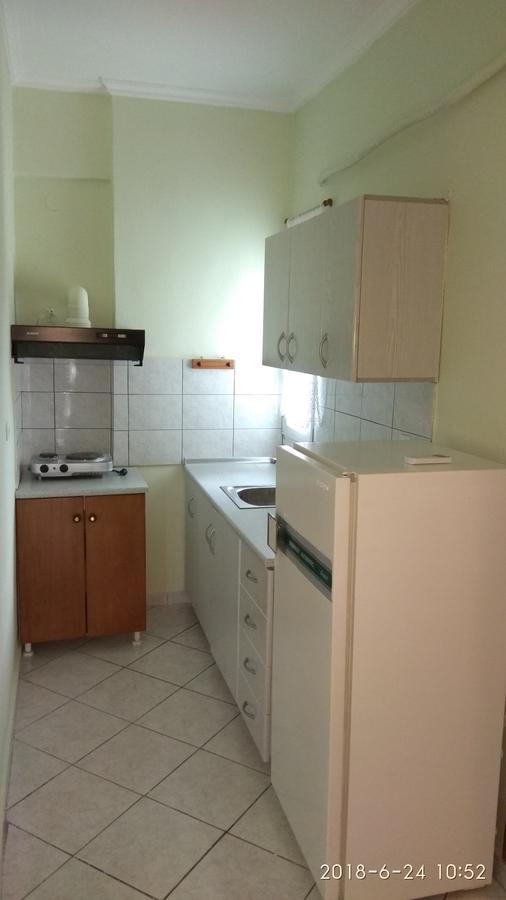 Mary Apartments Platamon Exterior foto