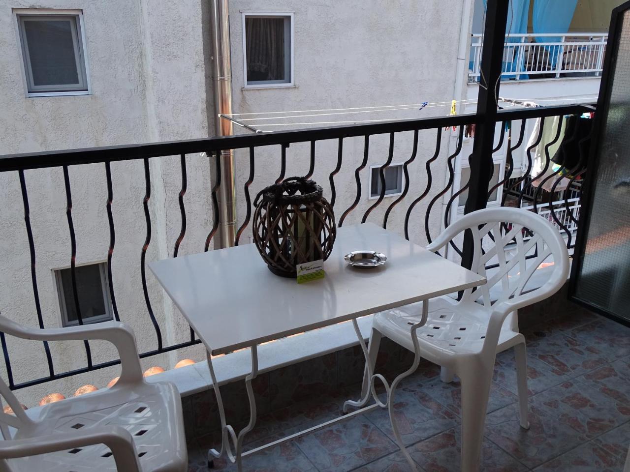 Mary Apartments Platamon Exterior foto