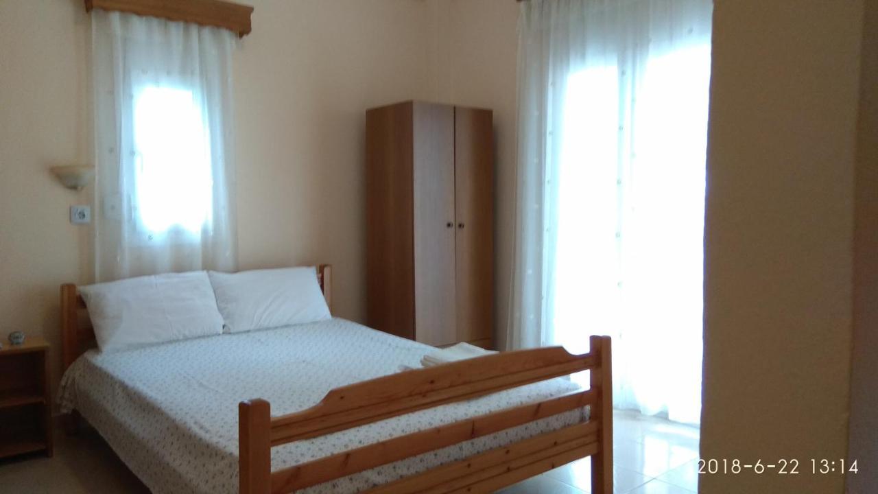 Mary Apartments Platamon Exterior foto