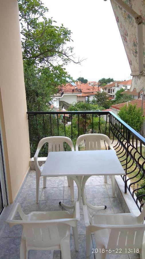 Mary Apartments Platamon Exterior foto